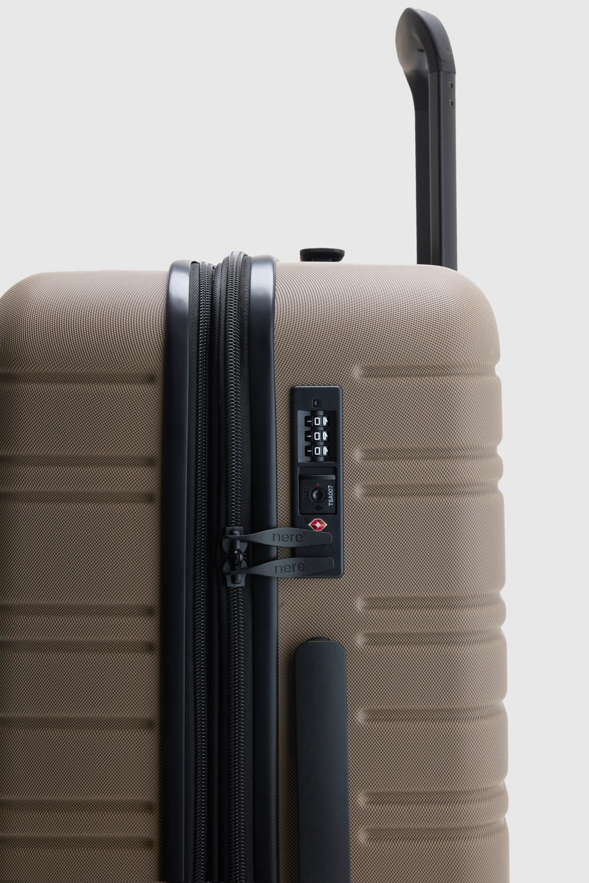 Stori Check-In 65cm Suitcase - Image 7
