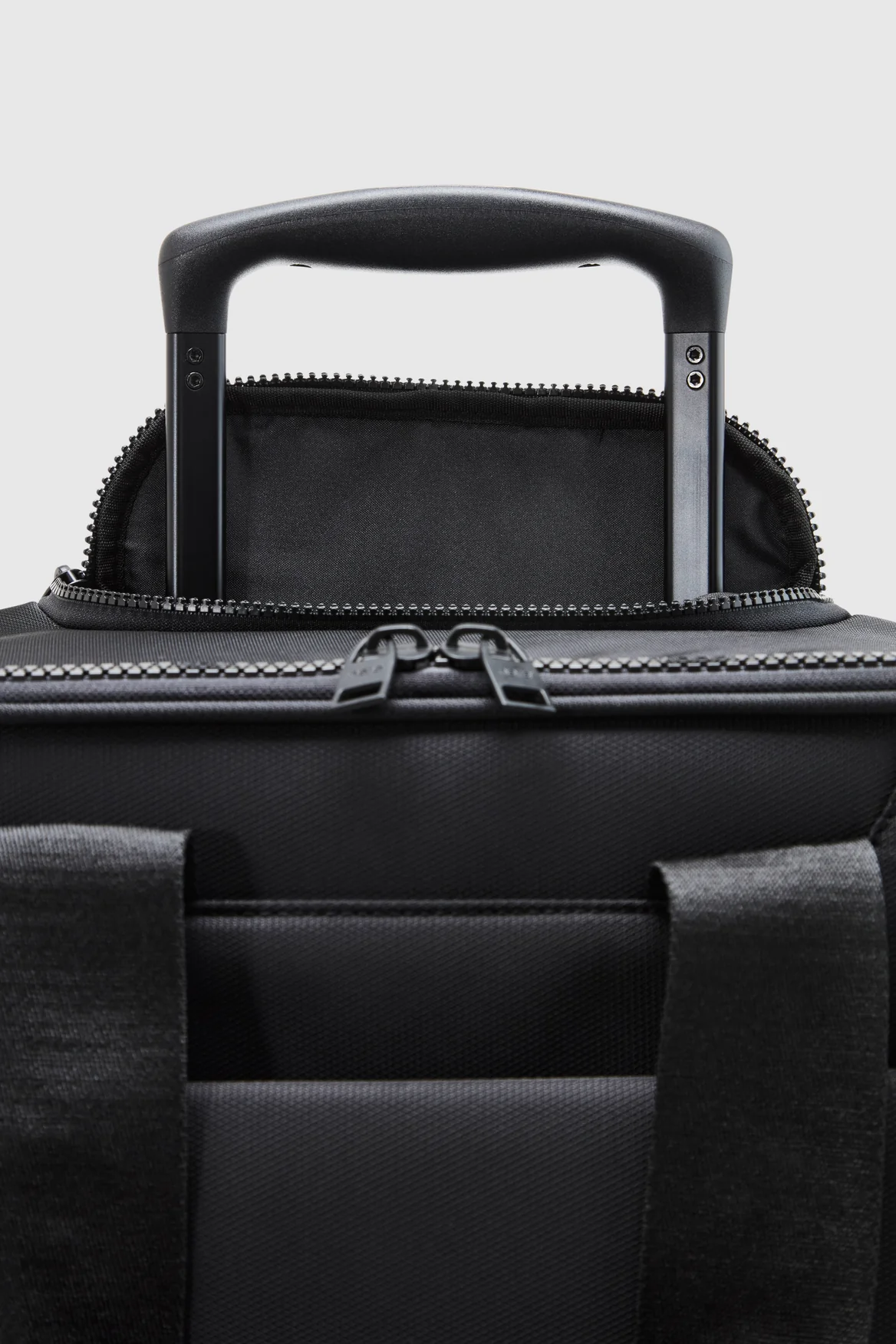Urban Under Seat Bag - Image 5