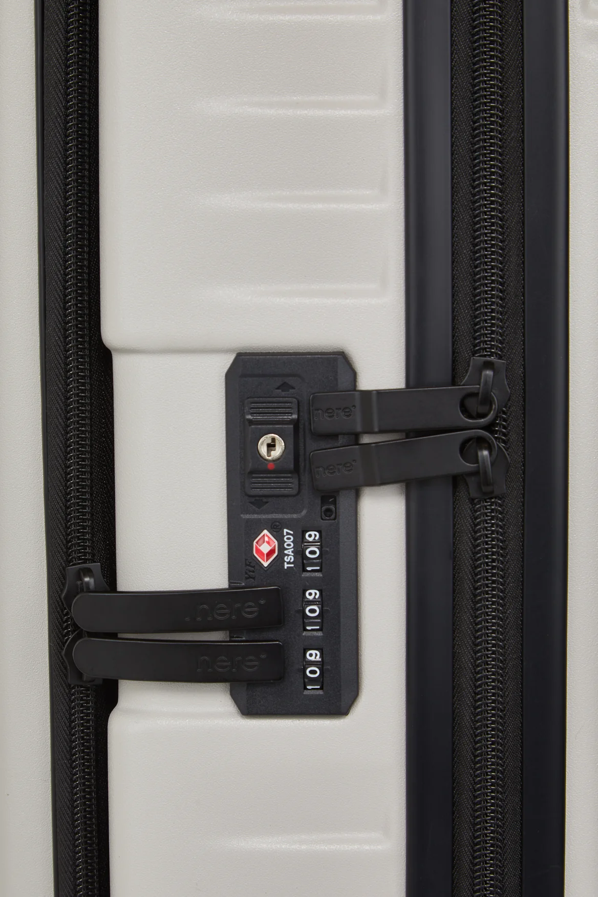 Venture Dual Open 3pc Suitcase Set - Image 8